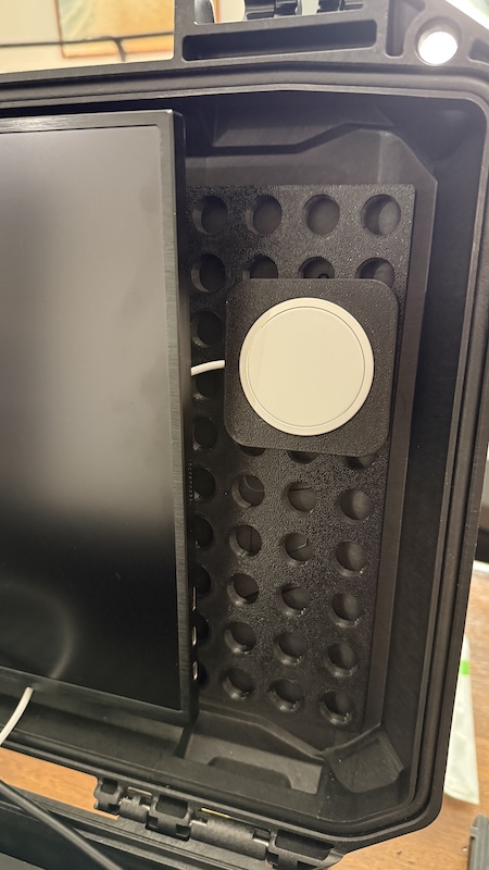 224 Wall mount apple magsafe mount.jpg